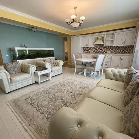Hedda Apartment, * Mamaia